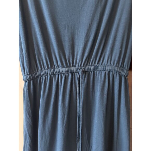 Lilla P Blue Long-Sleeve Dress – Minimalist Everyday Chic Quiet Luxury - Picture 6 of 8